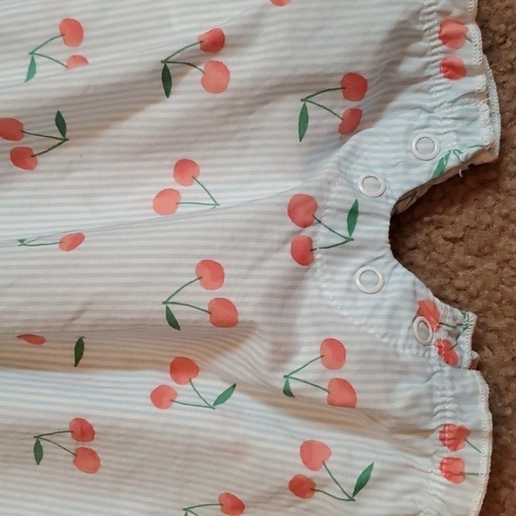 Carter's Infant Girl's Summer Romper & Sleeveless 2pc Set Size 6M - Picture 4 of 12